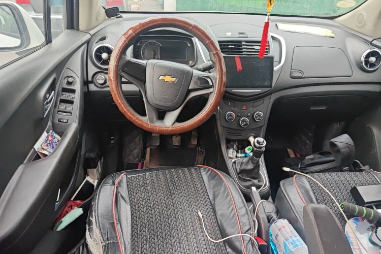 Used Chevrolet Trax 2014 1.4T Manual Two-Wheel Drive Comfort Model Steering Wheel
