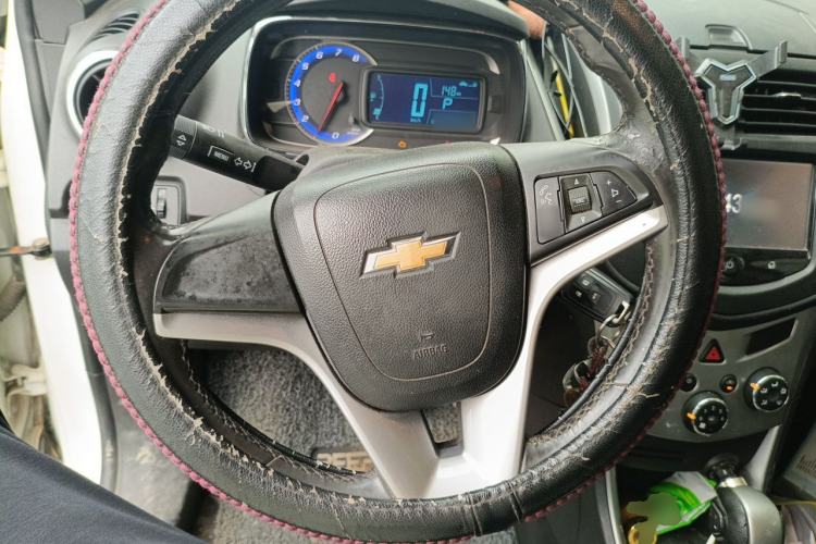 Used Chevrolet Trax 2014 1.4T Automatic Two-Wheel Drive Luxury Model Steering Wheel