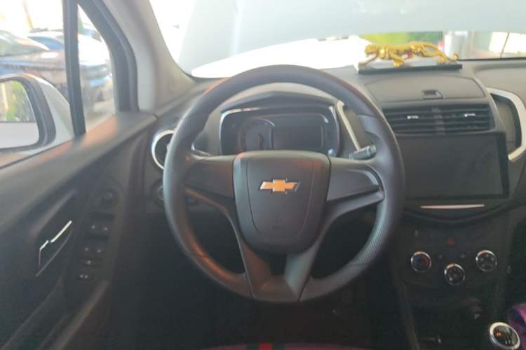 Used Chevrolet Trax 2014 1.4T Manual Two-Wheel Drive Comfort Model Steering Wheel