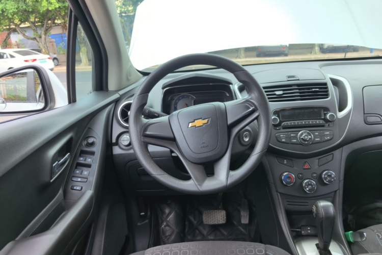 Used Chevrolet Trax 2014 1.4T Automatic Two-Wheel Drive Comfort Version Steering Wheel