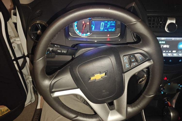 Used Chevrolet Trax 2014 1.4T Automatic Two-Wheel Drive Luxury Model Steering Wheel