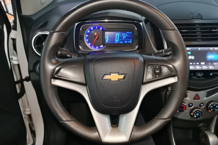 Used Chevrolet Trax 2014 1.4T Automatic Two-Wheel Drive Luxury Model Steering Wheel
