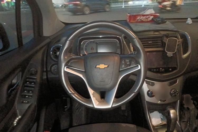 Used Chevrolet Trax 2014 1.4T Automatic Two-Wheel Drive Luxury Model Steering Wheel