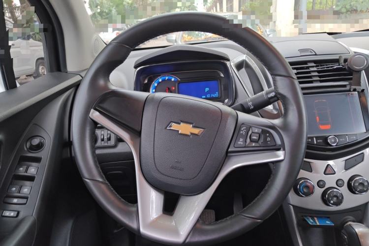 Used Chevrolet Trax 2014 1.4T Automatic Two-Wheel Drive Luxury Model Steering Wheel