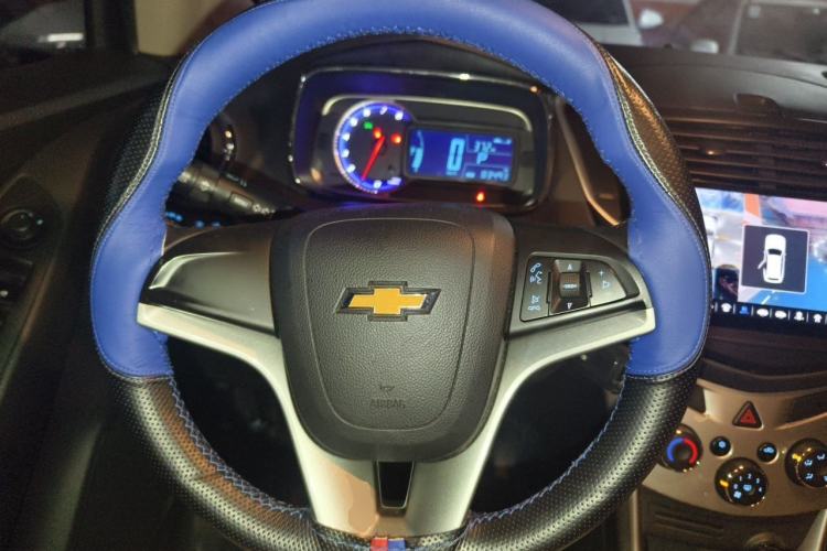 Used Chevrolet Trax 2014 1.4T Automatic Two-Wheel Drive Luxury Model Steering Wheel