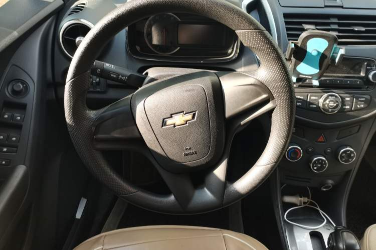 Used Chevrolet Trax 2014 1.4T Automatic Two-Wheel Drive Comfort Version Steering Wheel