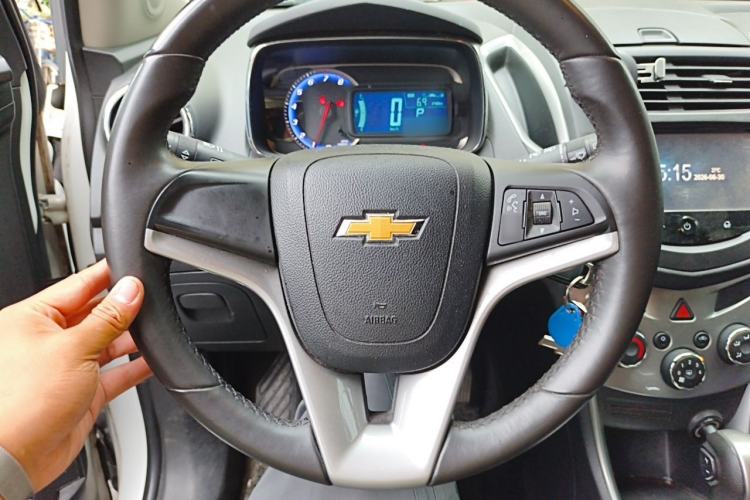 Used Chevrolet Trax 2014 1.4T Automatic Two-Wheel Drive Luxury Model Steering Wheel