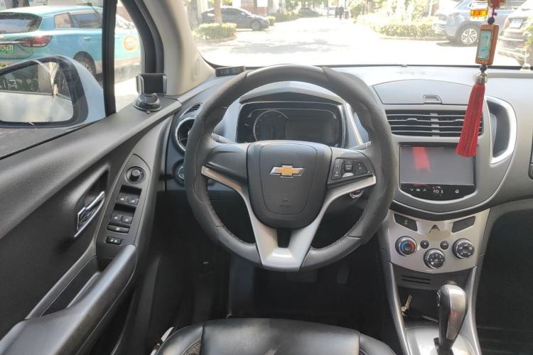 Used Chevrolet Trax 2014 1.4T Automatic Two-Wheel Drive Luxury Model Steering Wheel