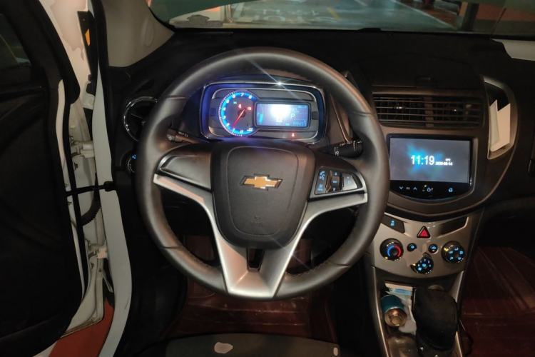 Used Chevrolet Trax 2014 1.4T Automatic Two-Wheel Drive Luxury Model Steering Wheel