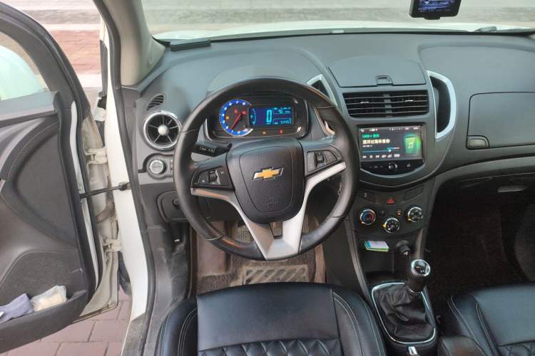 Used Chevrolet Trax 2014 1.4T Manual Two-Wheel Drive Comfort Model Steering Wheel