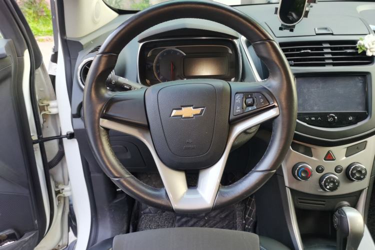 Used Chevrolet Trax 2014 1.4T Automatic Two-Wheel Drive Luxury Model Steering Wheel