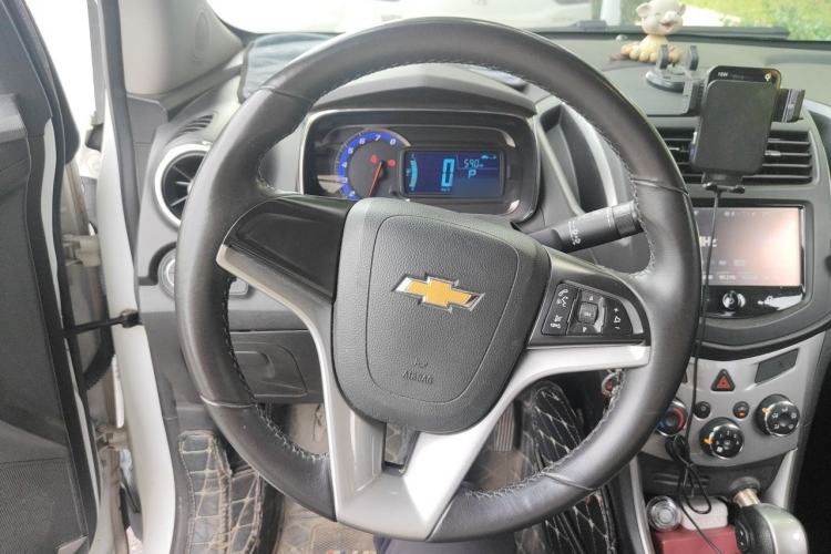 Used Chevrolet Trax 2014 1.4T Automatic Two-Wheel Drive Luxury Model Steering Wheel