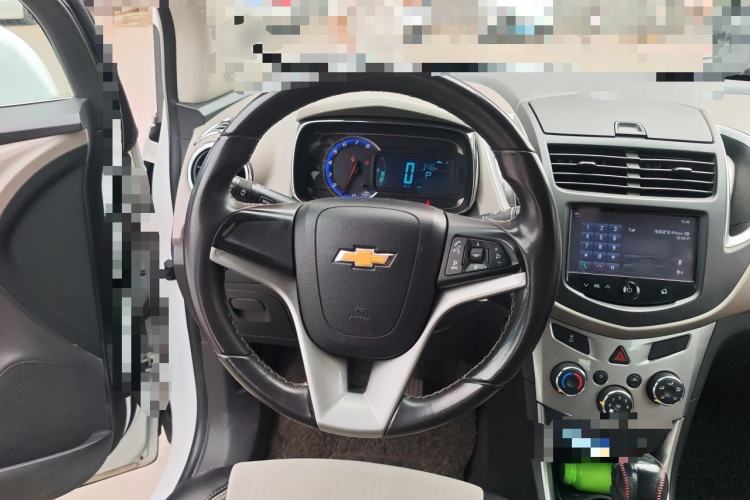 Used Chevrolet Trax 2014 1.4T Automatic Two-Wheel Drive Luxury Model Steering Wheel