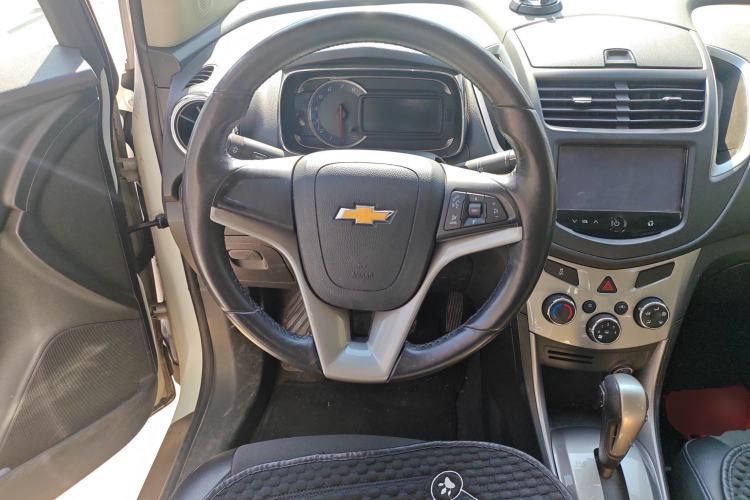 Used Chevrolet Trax 2014 1.4T Automatic Two-Wheel Drive Luxury Model Steering Wheel