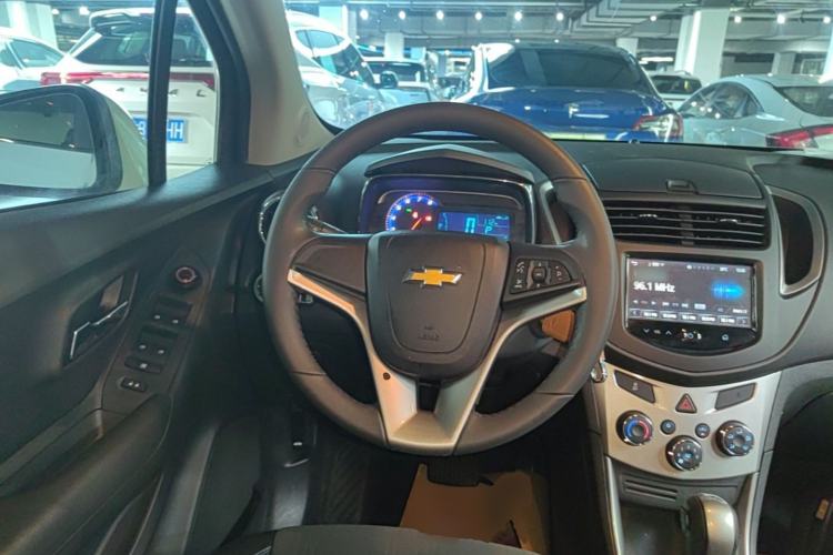 Used Chevrolet Trax 2014 1.4T Automatic Two-Wheel Drive Luxury Model Steering Wheel