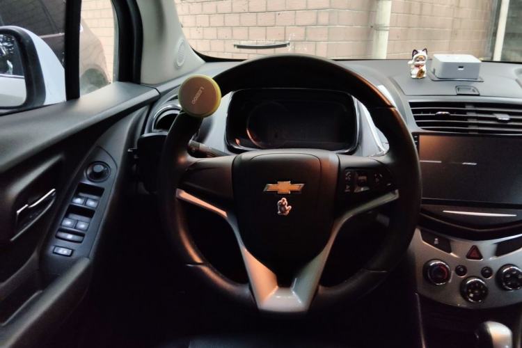 Used Chevrolet Trax 2014 1.4T Automatic Two-Wheel Drive Luxury Model Steering Wheel