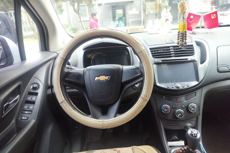 Used Chevrolet Trax 2014 1.4T Manual Two-Wheel Drive Comfort Model Steering Wheel