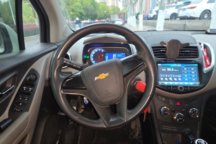 Used Chevrolet Trax 2014 1.4T Manual Two-Wheel Drive Comfort Model Steering Wheel