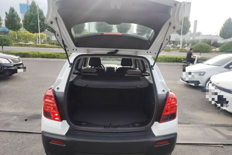 Used Chevrolet Trax 2014 1.4T Automatic Two-Wheel Drive Comfort Version Trunk