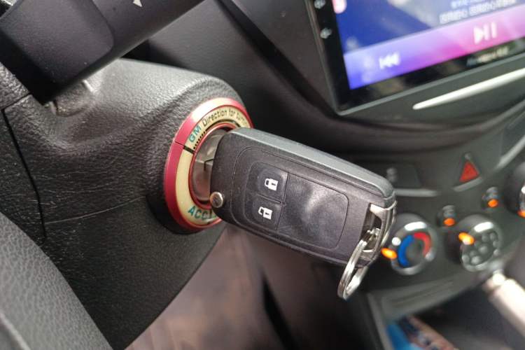 Used Chevrolet Trax 2014 1.4T Automatic Two-Wheel Drive Comfort Version Vehicle Key