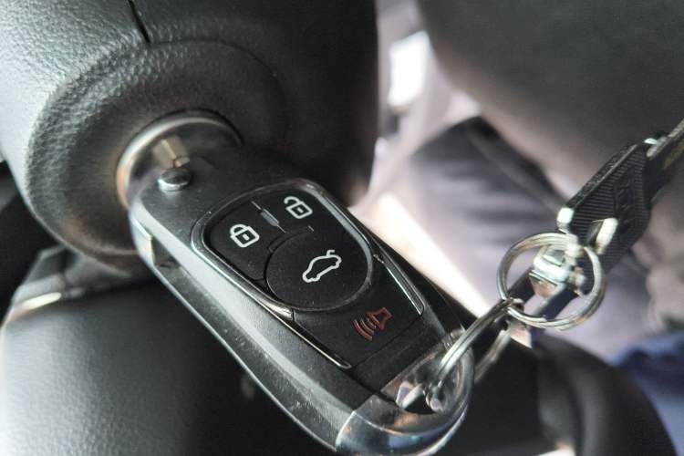 Used Chevrolet Trax 2014 1.4T Automatic All-Wheel Drive Flagship Version Vehicle Key
