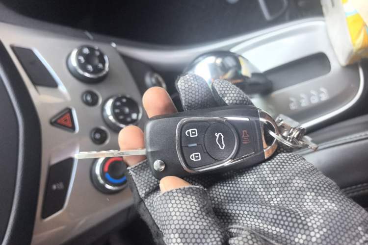 Used Chevrolet Trax 2014 1.4T Automatic All-Wheel Drive Flagship Version Vehicle Key