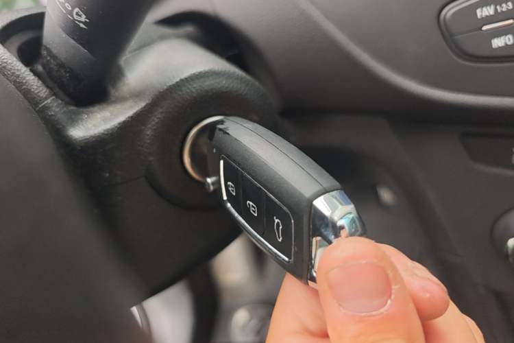 Used Chevrolet Trax 2014 1.4T Automatic Two-Wheel Drive Comfort Version Vehicle Key