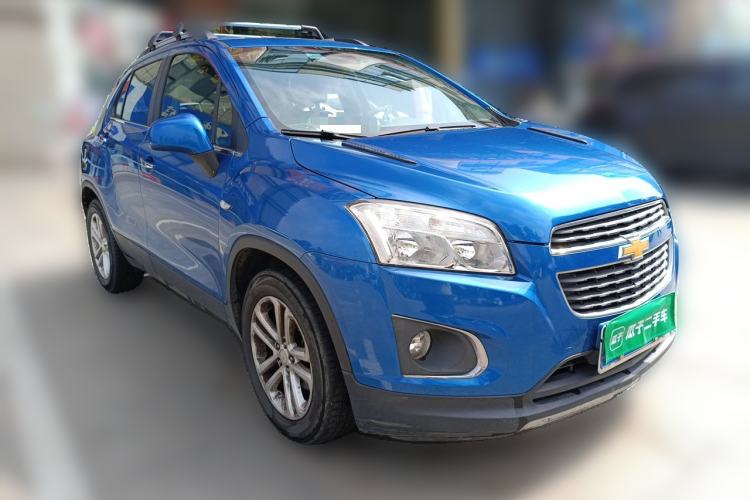 Used Chevrolet Trax 2016 1.4T Automatic Two-Wheel Drive Comfort Version with Sunroof Front Right 45 Deg