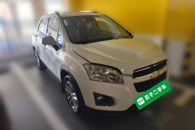 Used Chevrolet Trax 2016 1.4T Automatic Two-Wheel Drive Comfort Version with Sunroof Front Right 45 Deg