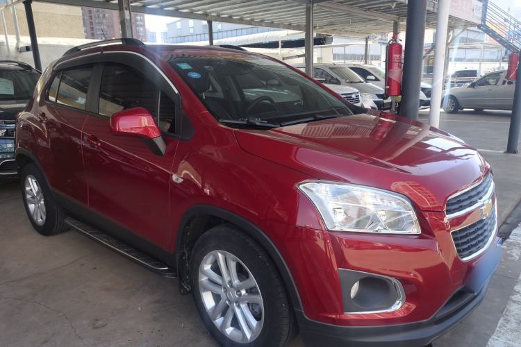 Used Chevrolet Trax 2016 1.4T Manual Two-Wheel Drive Comfort Version with Sunroof Exterior 2