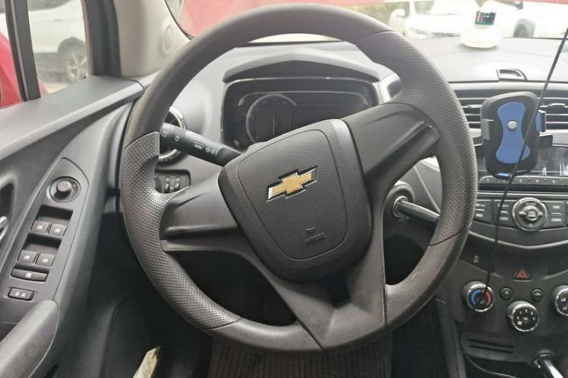 Used Chevrolet Trax 2016 1.4T Manual Two-Wheel Drive Comfort Version with Sunroof Exterior 5