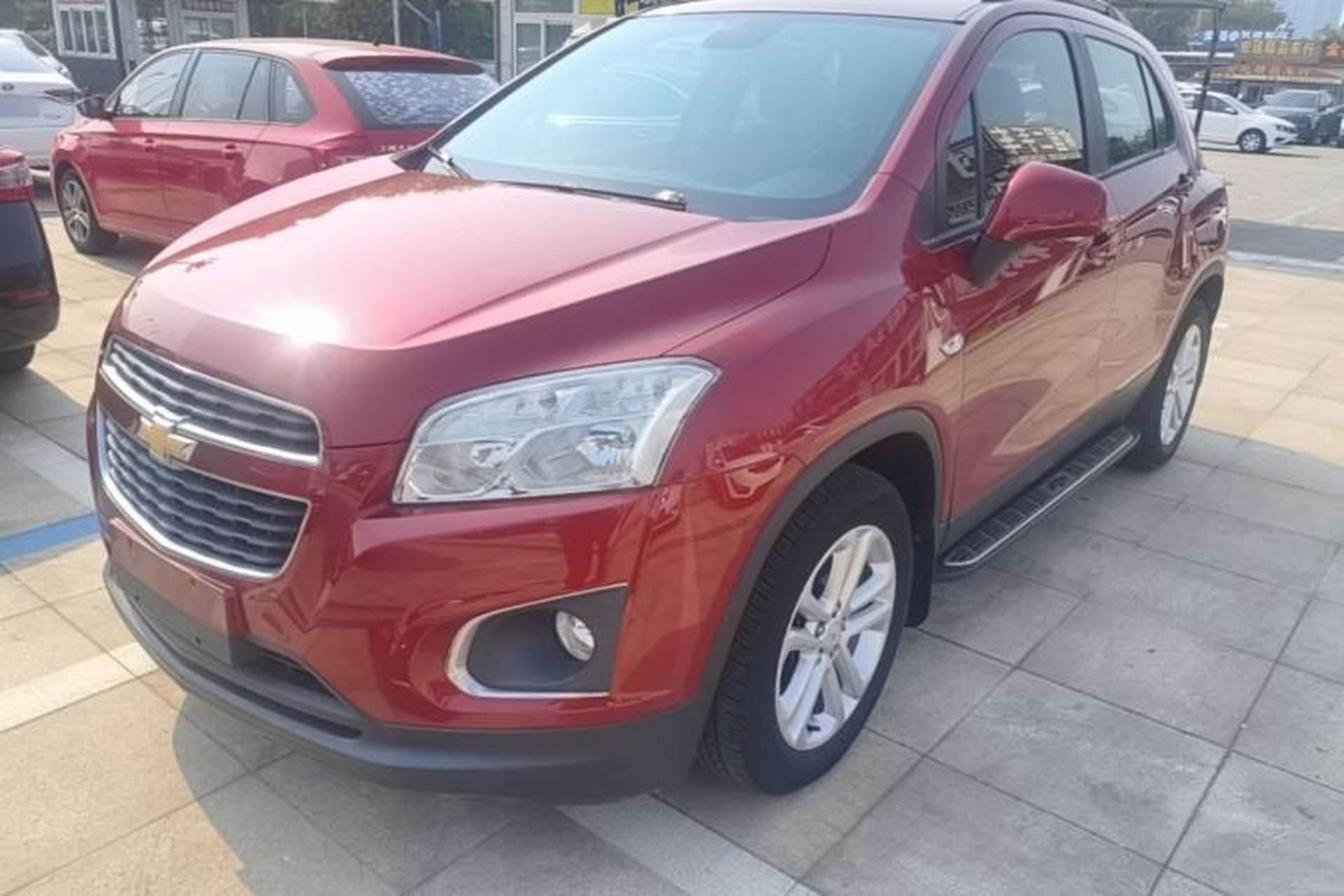 Used Chevrolet Trax 2016 1.4T Automatic Two-Wheel Drive Comfort Version with Sunroof Front Left 45 Deg