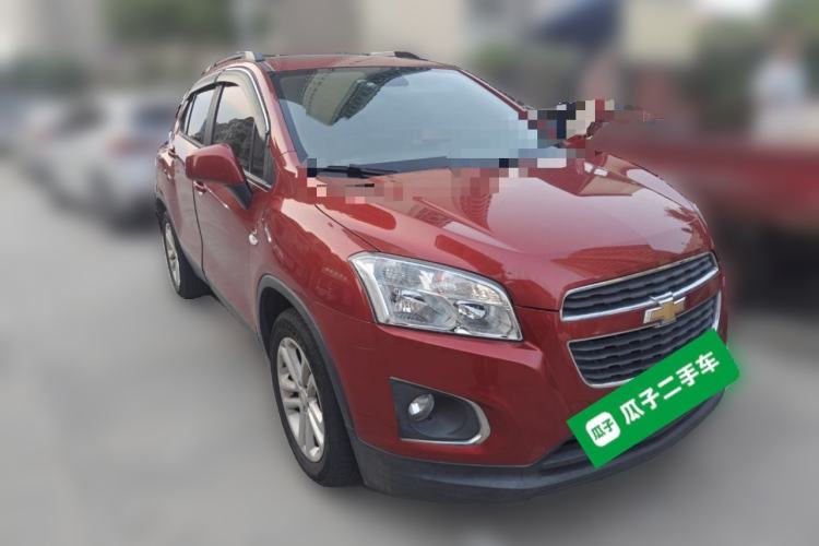 Used Chevrolet Trax 2016 1.4T Automatic Two-Wheel Drive Comfort Version with Sunroof Front Right 45 Deg