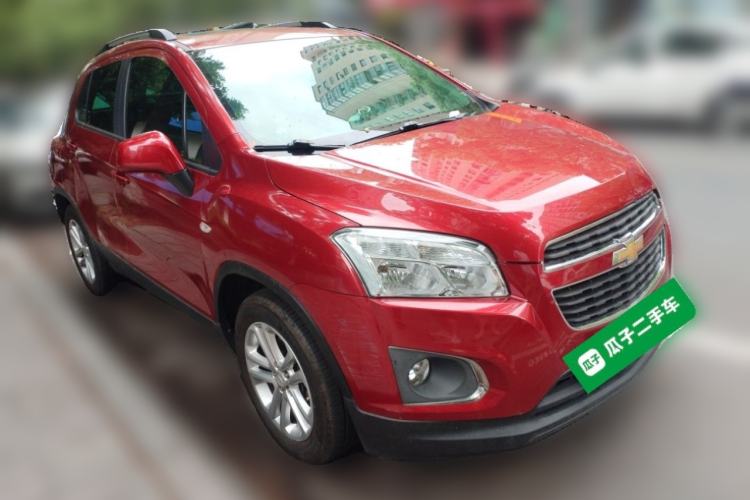 Used Chevrolet Trax 2016 1.4T Automatic Two-Wheel Drive Comfort Version with Sunroof Front Right 45 Deg