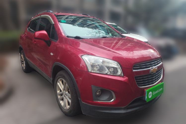 Used Chevrolet Trax 2016 1.4T Manual Two-Wheel Drive Comfort Version with Sunroof Front Right 45 Deg