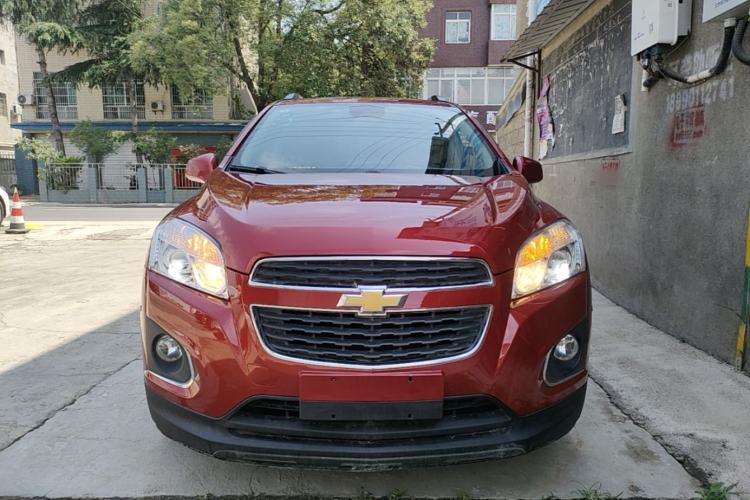 Used Chevrolet Trax 2016 1.4T Manual Two-Wheel Drive Comfort Version with Sunroof Front