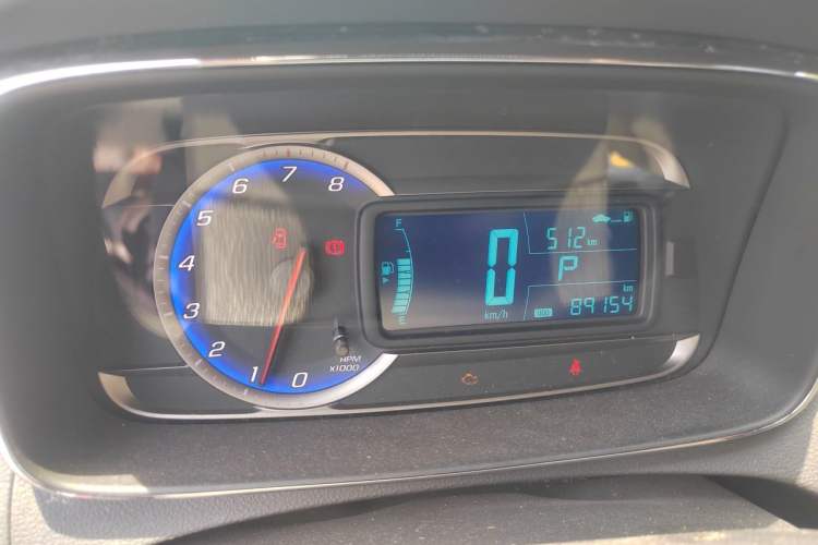 Used Chevrolet Trax 2016 1.4T Automatic Two-Wheel Drive Comfort Version with Sunroof Instrument Cluster