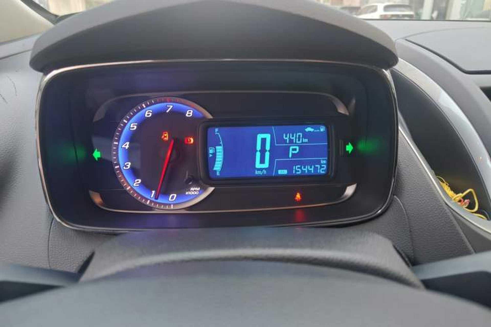 Used Chevrolet Trax 2016 1.4T Automatic Two-Wheel Drive Comfort Version with Sunroof Instrument Cluster