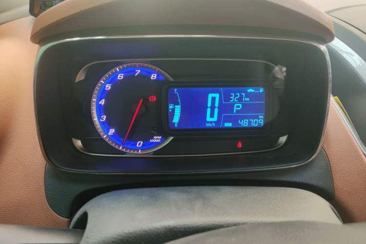 Used Chevrolet Trax 2016 1.4T Automatic Two-Wheel Drive Luxury Version Instrument Cluster