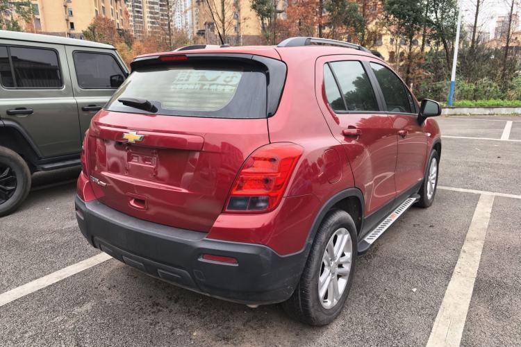 Used Chevrolet Trax 2016 1.4T Manual Two-Wheel Drive Comfort Version with Sunroof Rear Right 45 Deg
