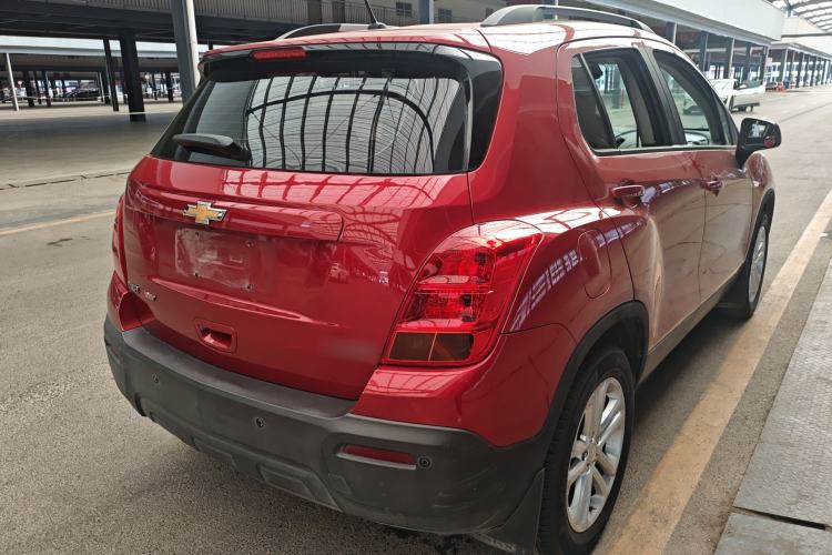 Used Chevrolet Trax 2016 1.4T Automatic Two-Wheel Drive Comfort Version with Sunroof Rear Right 45 Deg
