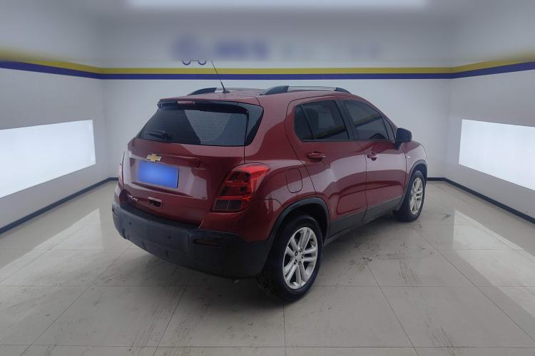Used Chevrolet Trax 2016 1.4T Automatic Two-Wheel Drive Comfort Version with Sunroof Rear Right 45 Deg