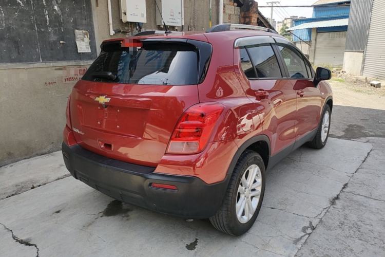 Used Chevrolet Trax 2016 1.4T Manual Two-Wheel Drive Comfort Version with Sunroof Rear Right 45 Deg