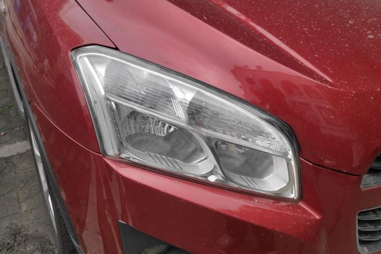Used Chevrolet Trax 2016 1.4T Automatic Two-Wheel Drive Luxury Version Right Front Headlight