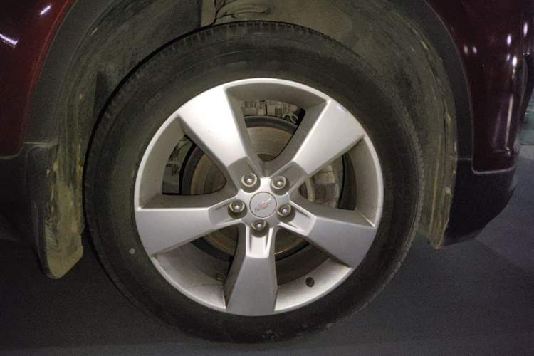 Used Chevrolet Trax 2016 1.4T Automatic Two-Wheel Drive Luxury Version Right Front Wheel Hub
