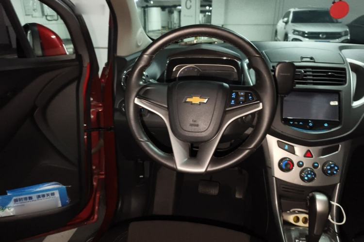 Used Chevrolet Trax 2016 1.4T Automatic Two-Wheel Drive Luxury Version Steering Wheel