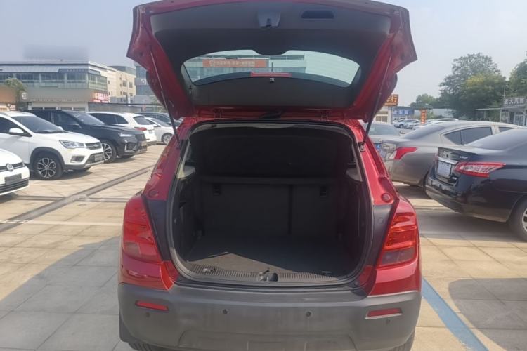 Used Chevrolet Trax 2016 1.4T Automatic Two-Wheel Drive Comfort Version with Sunroof Trunk