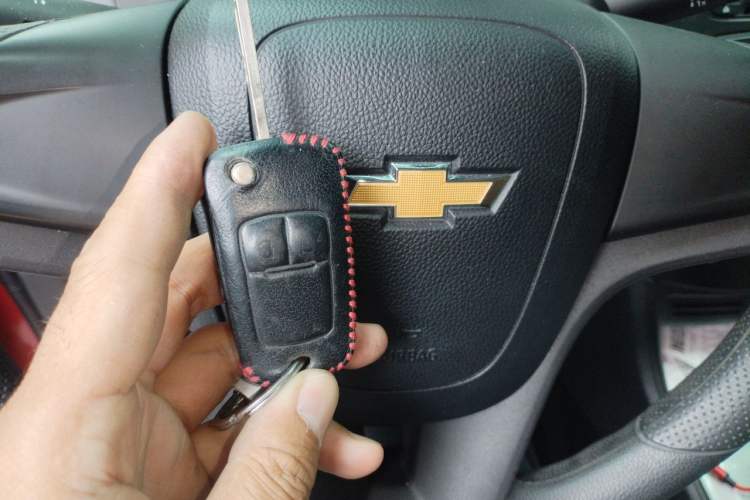 Used Chevrolet Trax 2016 1.4T Automatic Two-Wheel Drive Comfort Version with Sunroof Vehicle Key