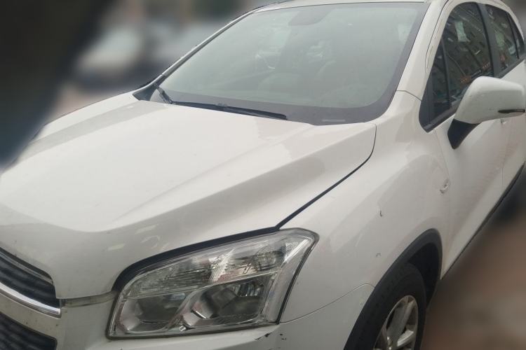 Used Chevrolet Trax 2016 1.4T Manual Two-Wheel Drive Comfort Version with Sunroof Guazi used car, China used car export, Used car for sale, Used  cars, Cheapest cars for sale