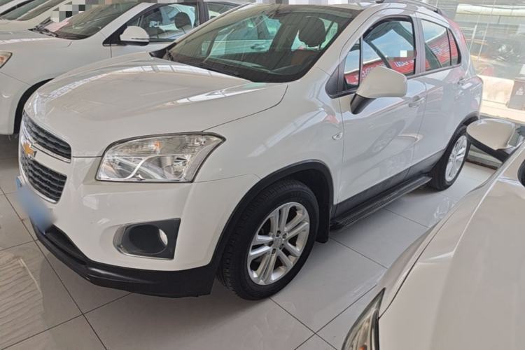 Used Chevrolet Trax 2016 1.4T Automatic Two-Wheel Drive Comfort Version with Sunroof Guazi used car, China used car export, Used car for sale, Used cars, Cheapest cars for sale